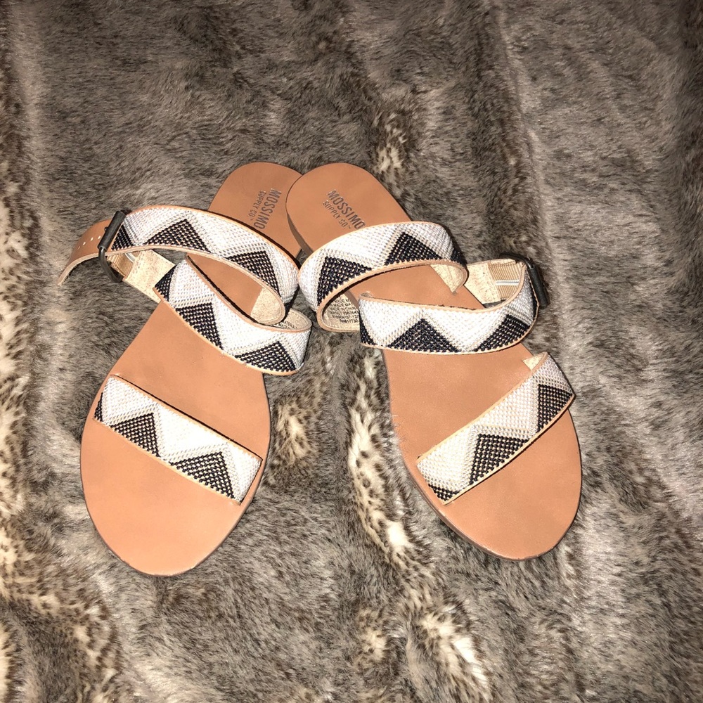 Just like new Mosimo Sandals 👡